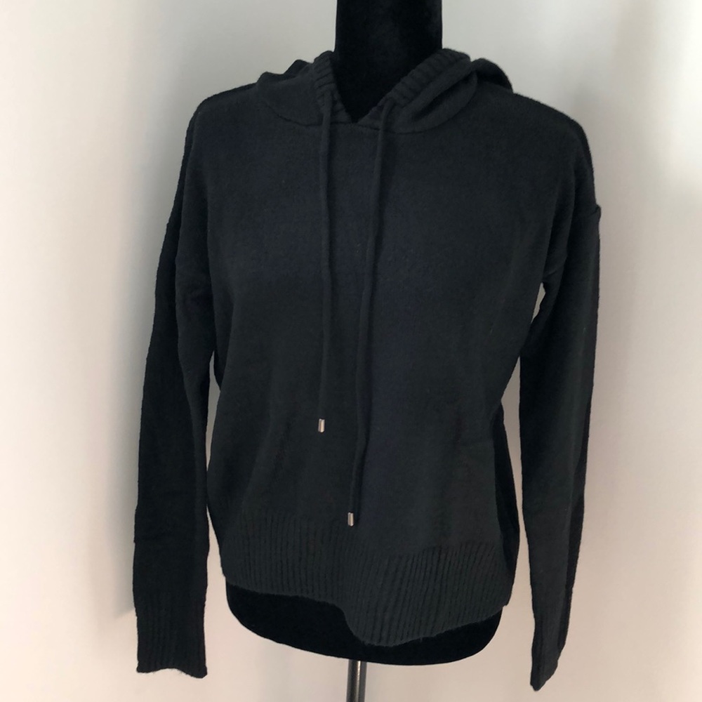 NWT SO Drop Shoulder Sweater Hoodie Size S